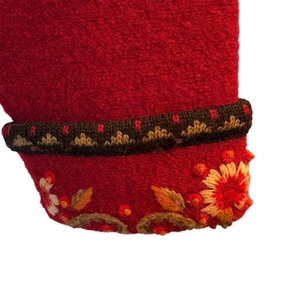 Nordic Design Wool Red Zip Front Cardigan Floral Embroidery, Womens size Medium - Picture 8 of 13